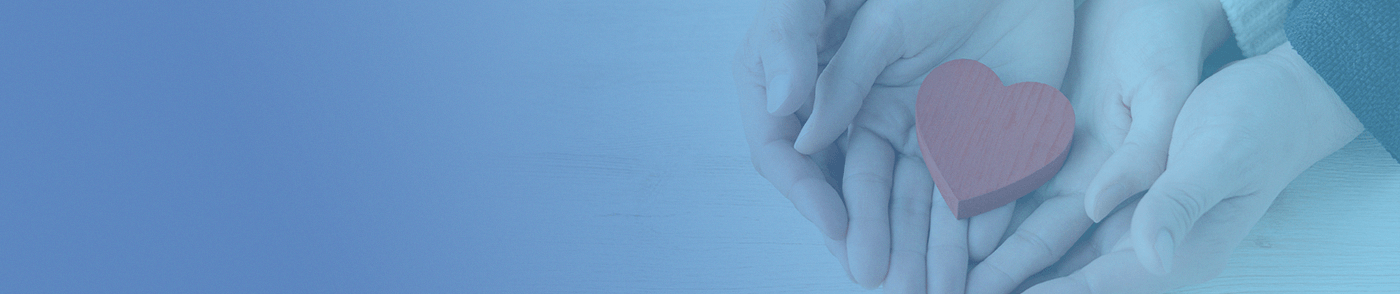 親子の手とハート